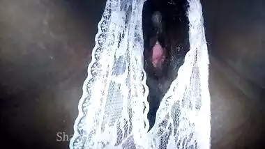 Tamil wife pussy licking her husband