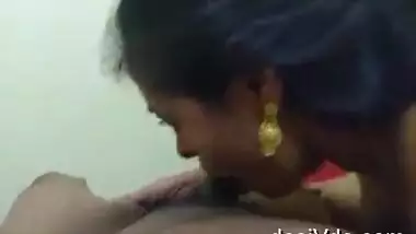 Mature Bhabhi With Customer