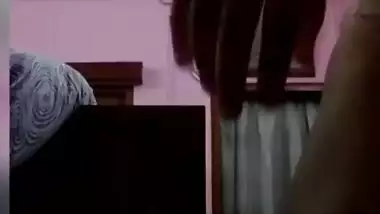 Chubby Kolkata Girl Showing