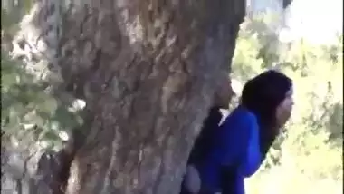 Indian Muslim Bhabhi Fucked Hard In Park