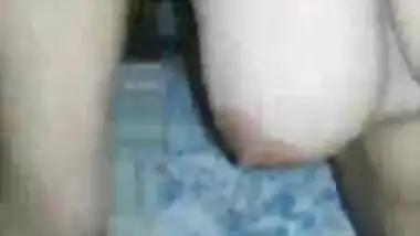 Horny north Indian girl’s village blowjob sex video