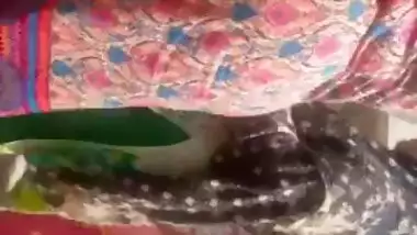 Indian bomb gaand walk