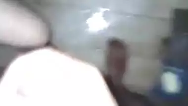 Indian Couple Fucking Wife Busy in Mobile