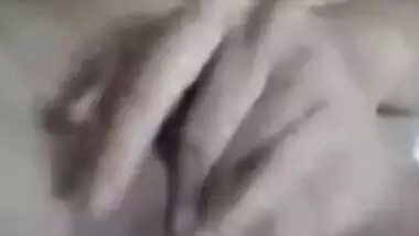 Desi girl fingering her cunt for audition in cam