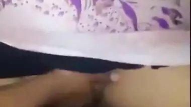 Sari wali bhabi ko garam kiya