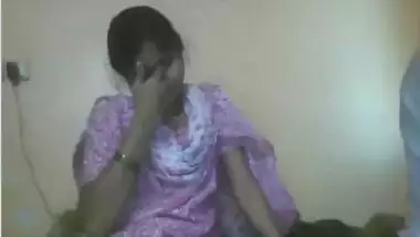 Indian newly wed bhabhi sucking her servant dick after lunch