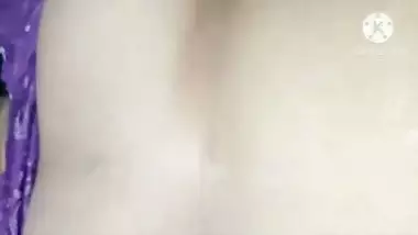 Indian Step Mom Fucked by young Boy while doing oil massage