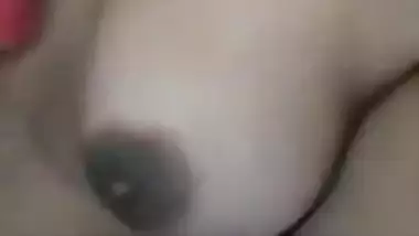 Desi hot body Indian girls made video for boyfriend