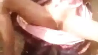Village wife showing fur pie outdoors video exposed on net