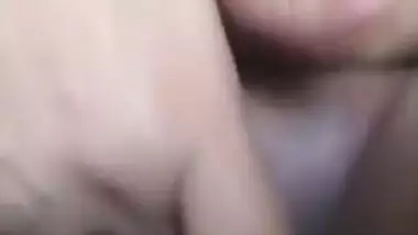 Desi Bhabhi Indian Hot Sexy Body Woman Fingering Her Pussy