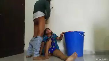 Indian bhabhi caught by dever and fucked