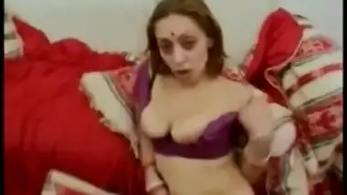 Bulu Pikchar Videos - Indian Cutie Sandwich indian porn mov