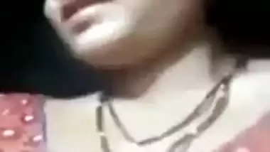Desi Bhabhi Whatsapp sex with her secret lover clip