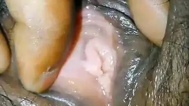 Desi Bhabi Shocking Boob and fingering pussy