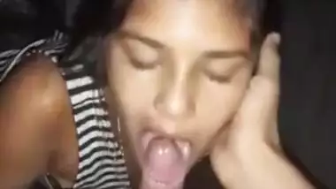 Sexy Hot Desi Girl Blowjob