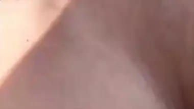 Man fucks shaved pussy in desi outdoor xxx MMS