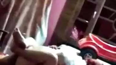 Sasur aur bahu ki ghar par chudai ka family porn video