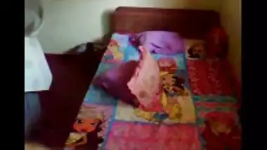 Desi teen hostel girl first time sex with lover
