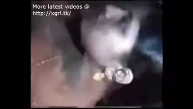 Hot Northindian Aunty expose her Boobs to Neighbor