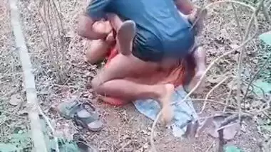 Desi Village Randi Bhabhis Outdoor Fucking With Lover Part 2
