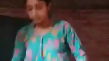 Desi Hot Village Maal Boobs Show