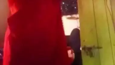 Bengali boudi nude show on video call to relative