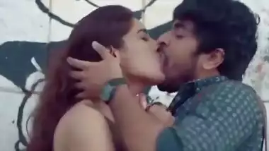 Hot Couple Kissing in Public Place - Feeling Good 