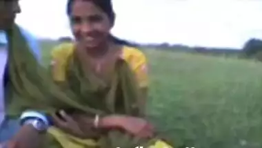 Desi college girl from UP getting her boobs pressed