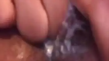 Desi bhbai fingering pussy selfie cam video