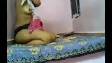 Desi colg couple fucking in friends apartment