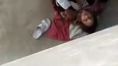 Video of lascivious Desi wife who has XXX fun with her new boyfriend