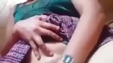 Horny Girl fingering