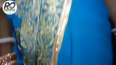 Desi gau ki barati me maal ko patake chudai kiya ghori banakar saree uthake ke Anal sexy videos ke