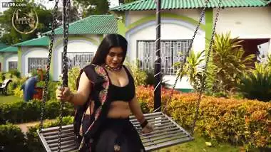 Nila in Black Saree Photoshoot ~ Fashion Ullas