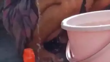 Married Indian Sexy Bhabi Open Bathing Secretly Captured By Debar