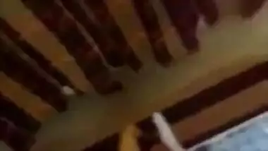 Delhi ki randi ka group threesome fuck masti video