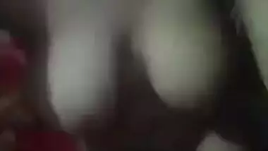 Sexy figured Bangla hottie naked show and masturbation