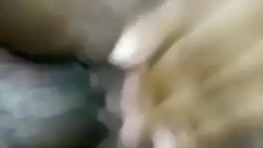 Big-boobed desi XXX whore gets her hairy pussy fucked MMS