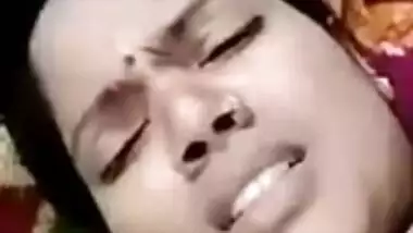 Desi video call bhabhi showing boobs and pussy