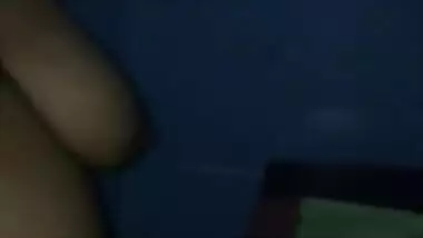 Huge boobs mallu aunty shows 