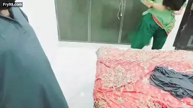 Pakistani Housewife In Hijaab Rough Anal Fucked By Her step Cousin Cheating With Husband