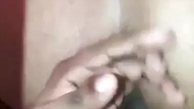 He Insert his Little Finger in her Butthole While he Fuck