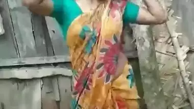 380px x 214px - Sexy Naval Big Boob Babe Bangla Babe Dancing indian porn mov