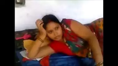 Indian village bhabhi show her boobs