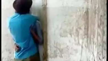 Indian cutie caught kissed by lover outdoor in hot Desi mms video