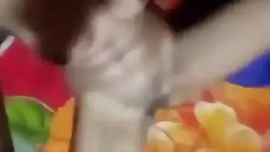 Bengali Desi XXX girl fingering and getting orgasm with moaning