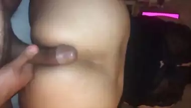 Pakistani housewife fingering cunt and fucking