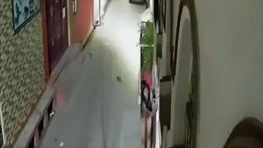 Desi XXX girl caught absolutely nude on cam footage MMS