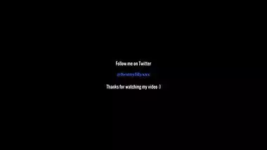 Hot Indian Aunty peeing for virgin boy in Hindi