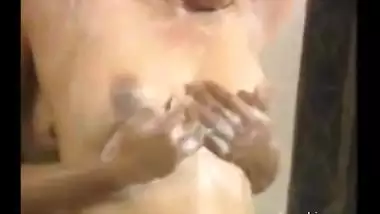 Desi Babes In The Tub